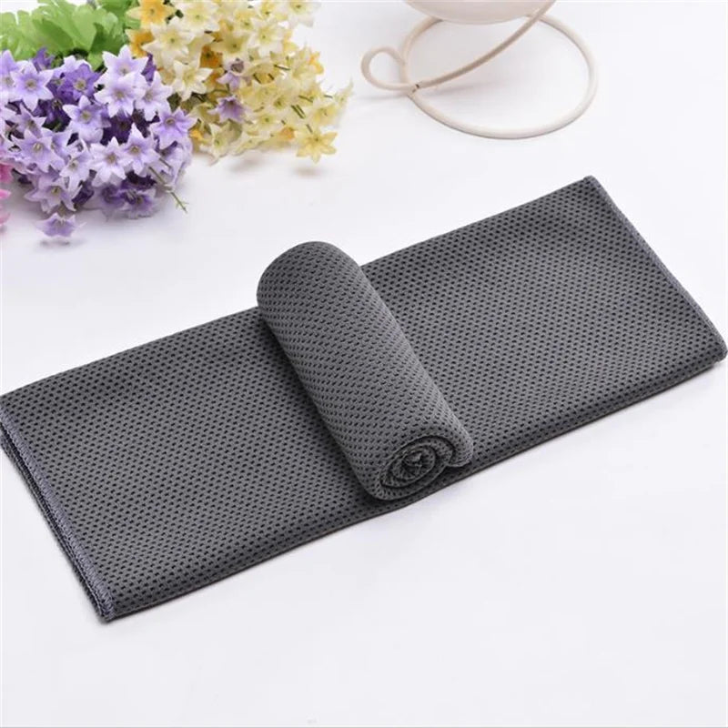 Cooling Towel Instant Relief Microfiber Cool Towels Chilling Neck Wrap for Sports Fitness Camping Cycling Hiking Unisex